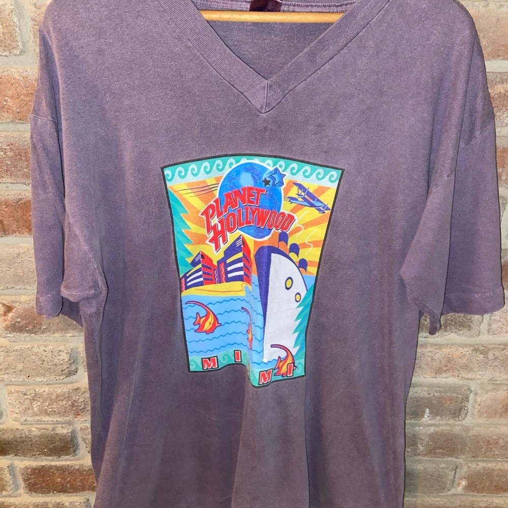 Vintage Planet Hollywood Miami V-Neck